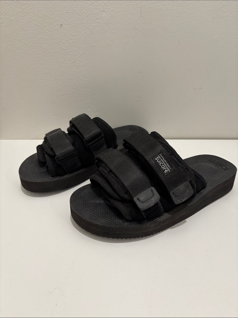 Suicoke Black Dual-Strap Adjustable Slides